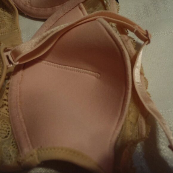 COSMOPOLITAN 36B Choice Underwire Lace Dot Convertible Straps Bra NWT - Picture 7 of 7